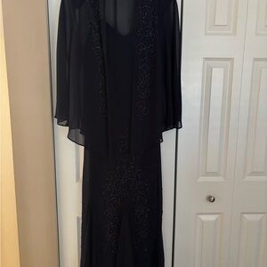 Elegant Black Evening Dress